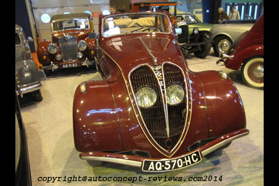 309 - 1939 Peugeot 402 B Légère Découvrable (Light Convertible). Sold 19 072 €